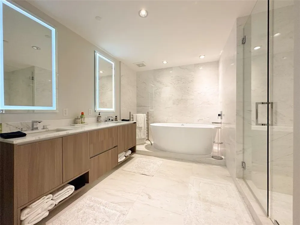 2101 S SURF ROAD #2C Hollywood, FL 33019