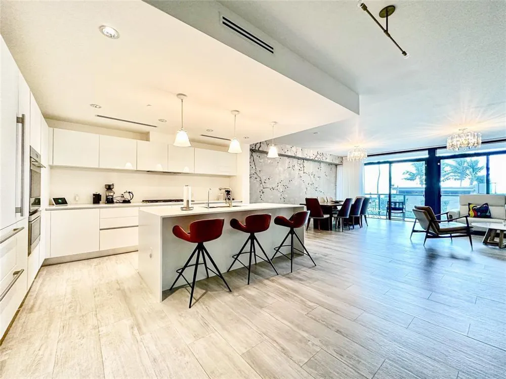 2101 S SURF ROAD #2C Hollywood, FL 33019