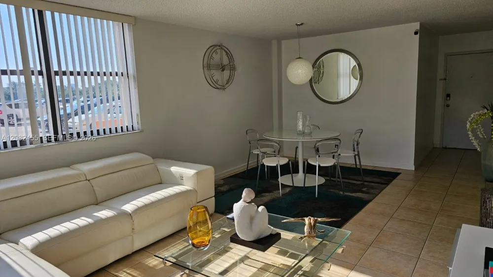 2450 NE 135th St #102 North Miami, FL 33181