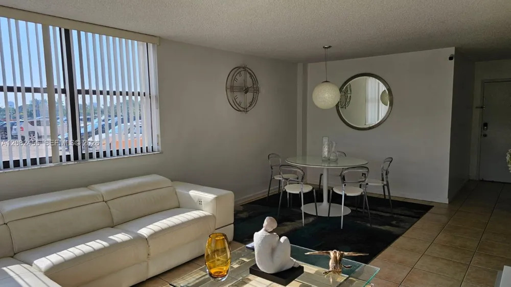2450 NE 135th St #102 North Miami, FL 33181