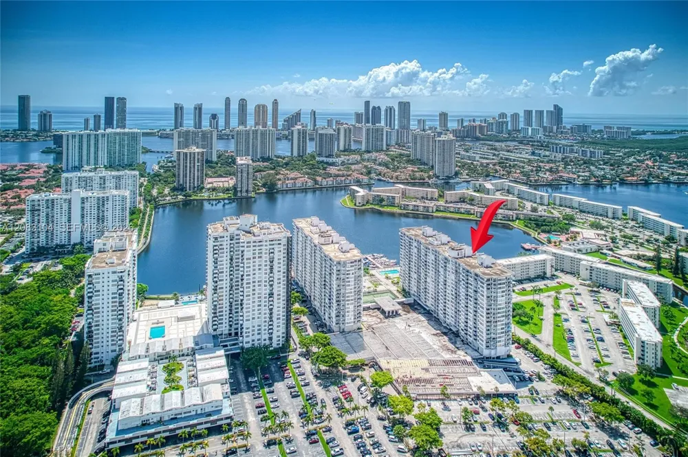 18021 Biscayne Blvd #1604 Aventura, FL 33160