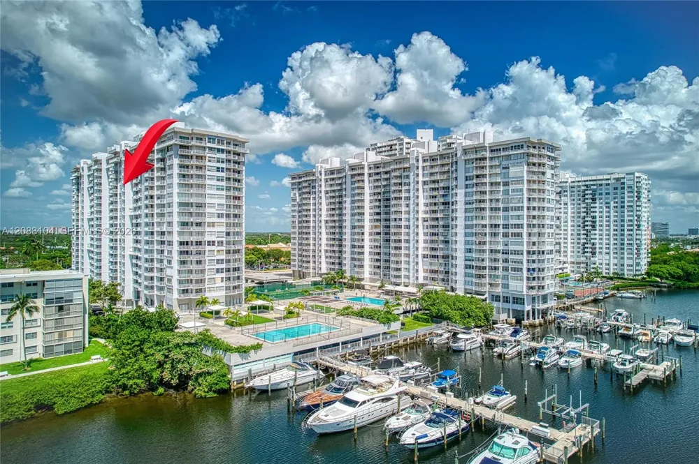 18021 Biscayne Blvd #1604 Aventura, FL 33160