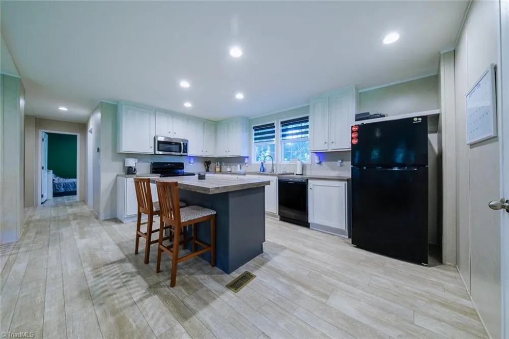 1317 Haire Road Yadkinville, NC 27055