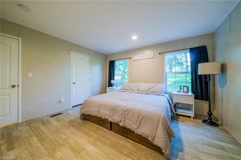 1317 Haire Road Yadkinville, NC 27055
