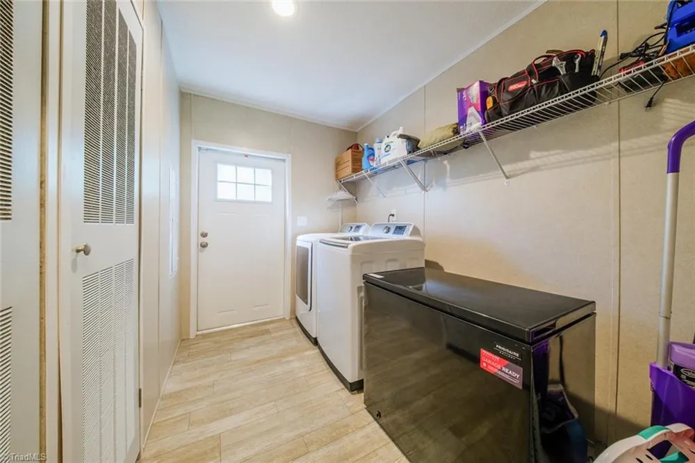 1317 Haire Road Yadkinville, NC 27055