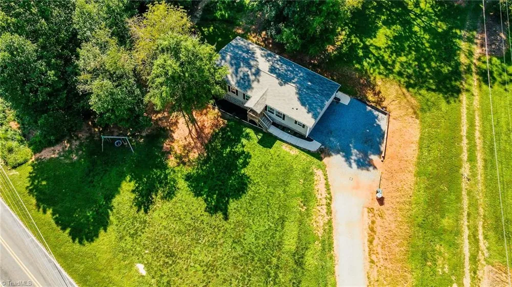 1317 Haire Road Yadkinville, NC 27055