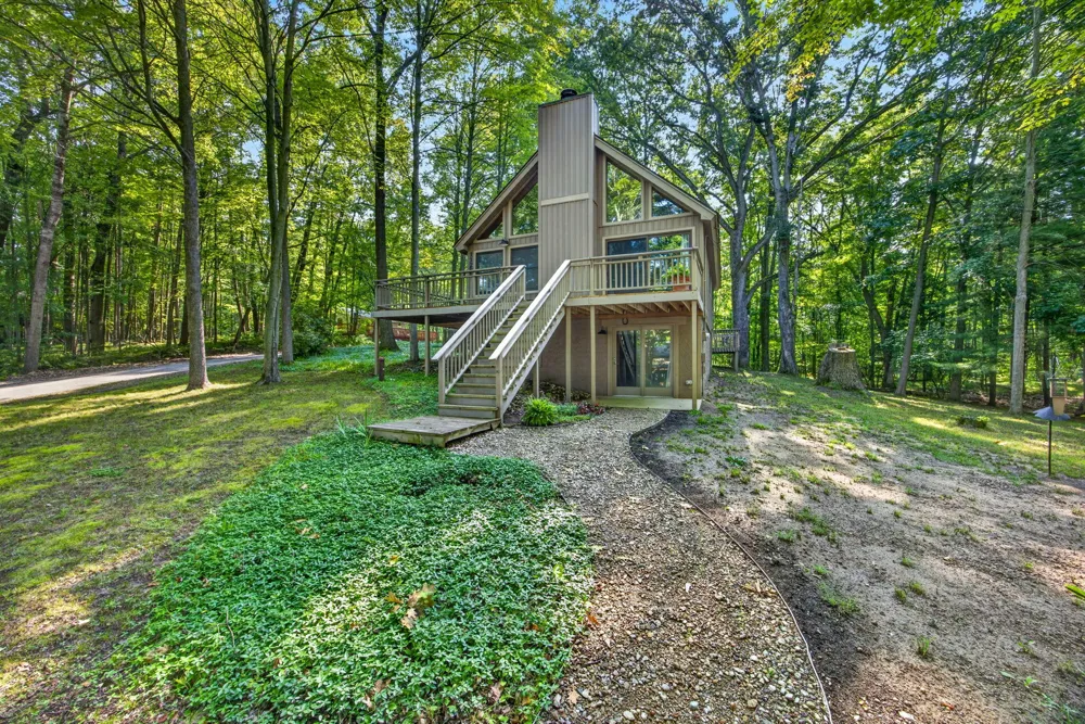 11299 Alpine Road Morton Township, MI 49346