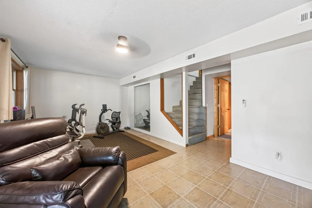 11299 Alpine Road Morton Township, MI 49346