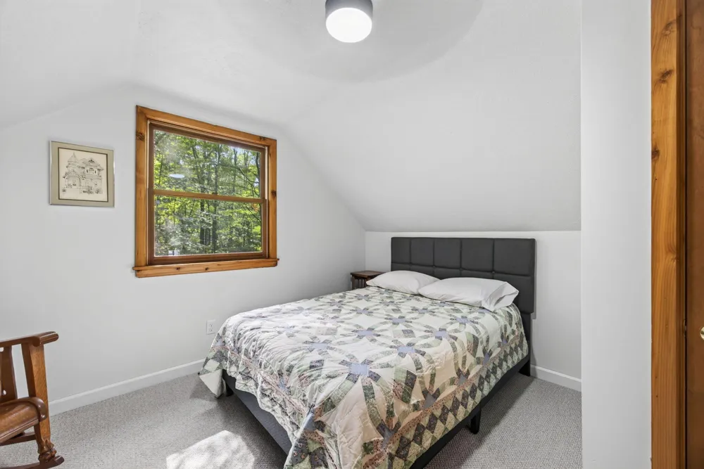 11299 Alpine Road Morton Township, MI 49346