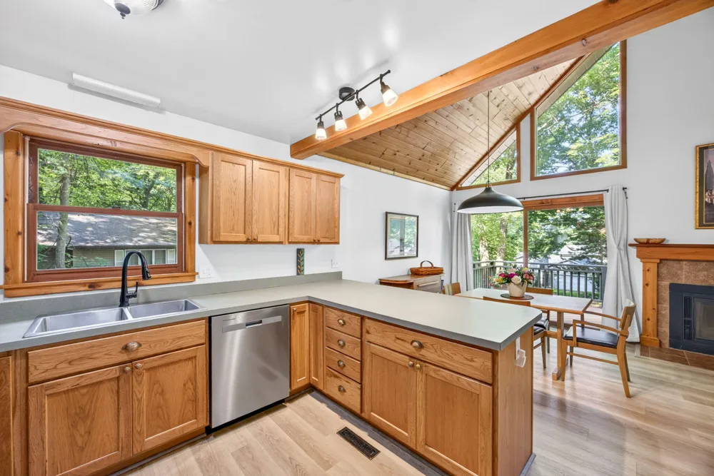 11299 Alpine Road Morton Township, MI 49346