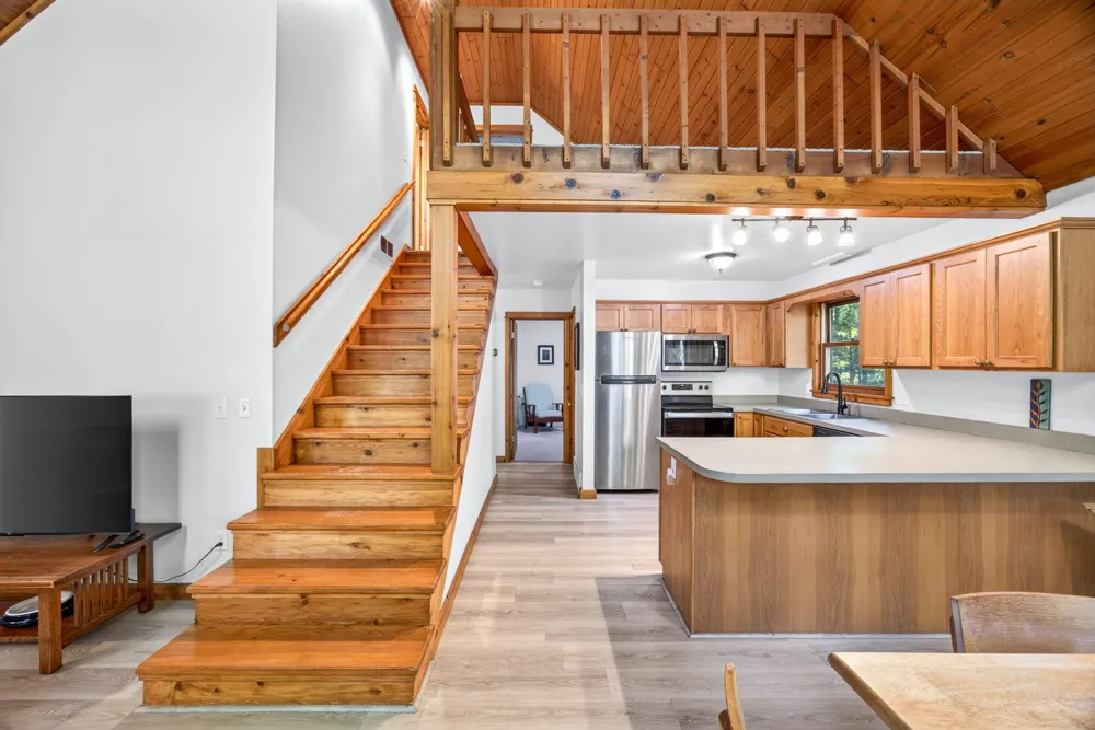 11299 Alpine Road Morton Township, MI 49346