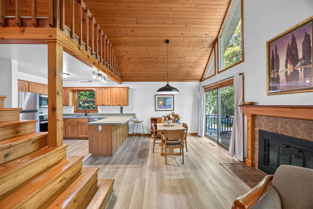 11299 Alpine Road Morton Township, MI 49346