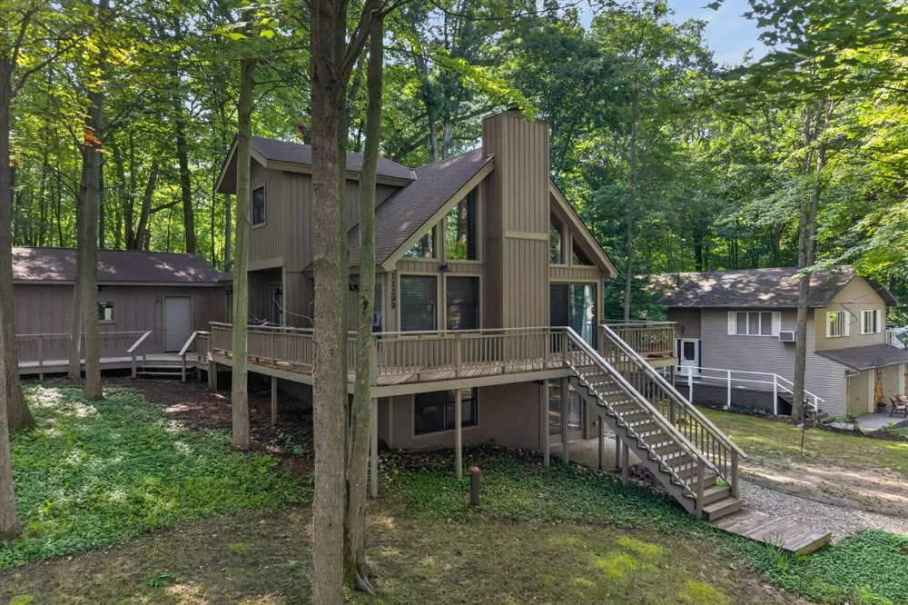 11299 Alpine Road Morton Township, MI 49346