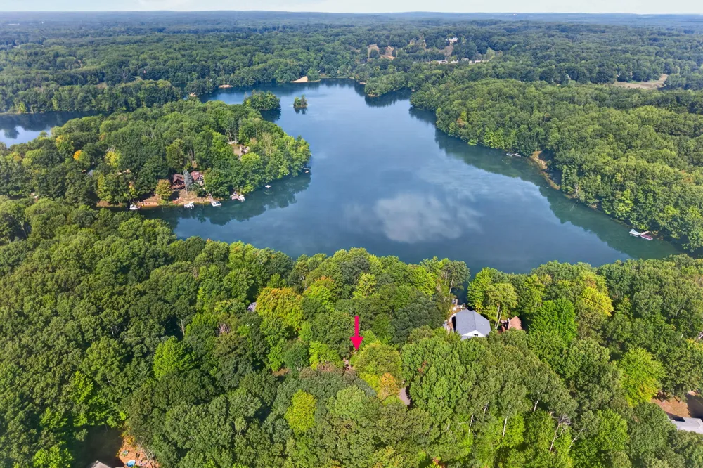 11299 Alpine Road Morton Township, MI 49346