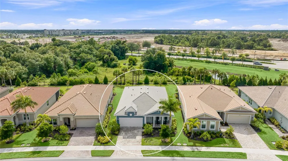20285 SYMPHONY PLACE Venice, FL 34293