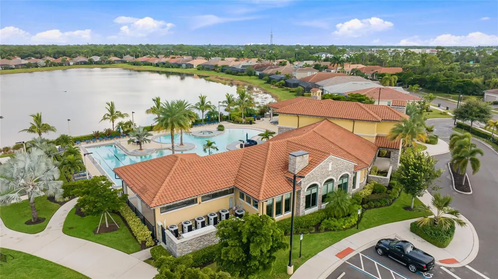 20285 SYMPHONY PLACE Venice, FL 34293