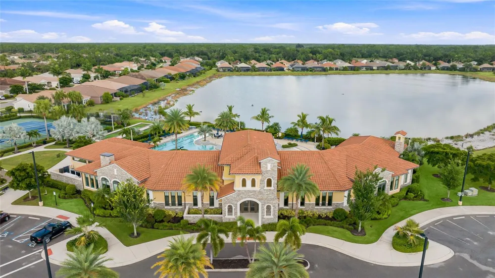 20285 SYMPHONY PLACE Venice, FL 34293