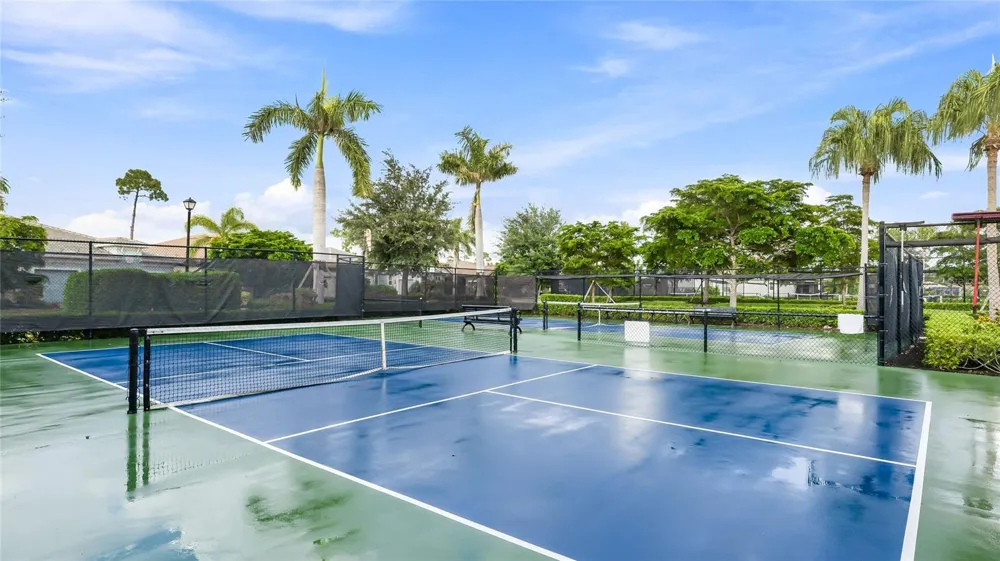 20285 SYMPHONY PLACE Venice, FL 34293
