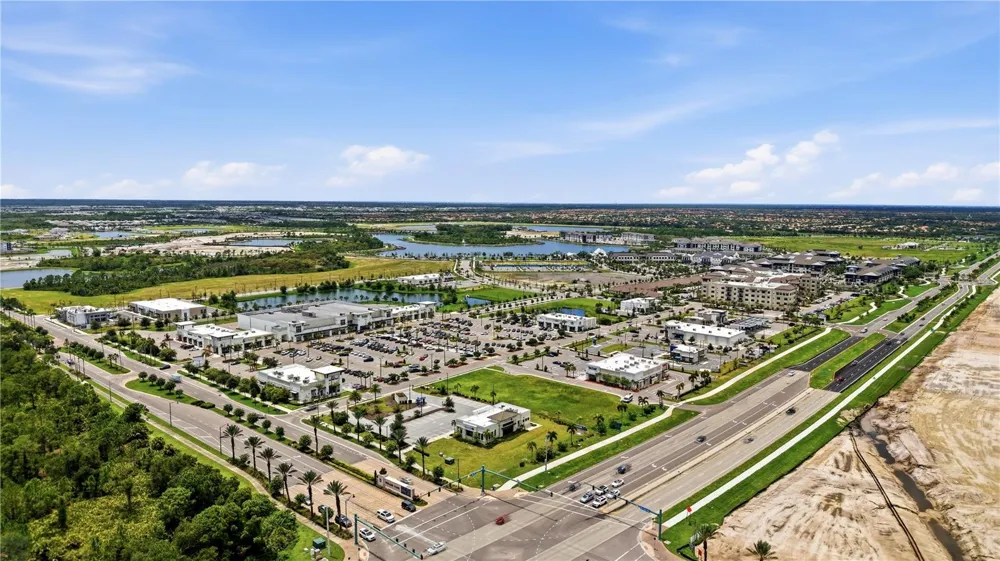 20285 SYMPHONY PLACE Venice, FL 34293