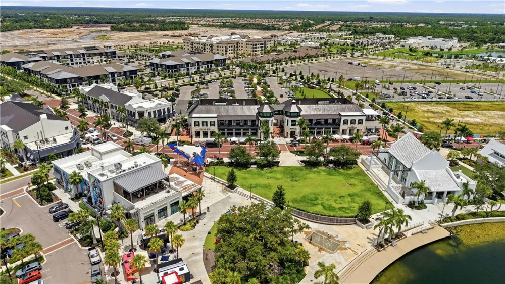20285 SYMPHONY PLACE Venice, FL 34293