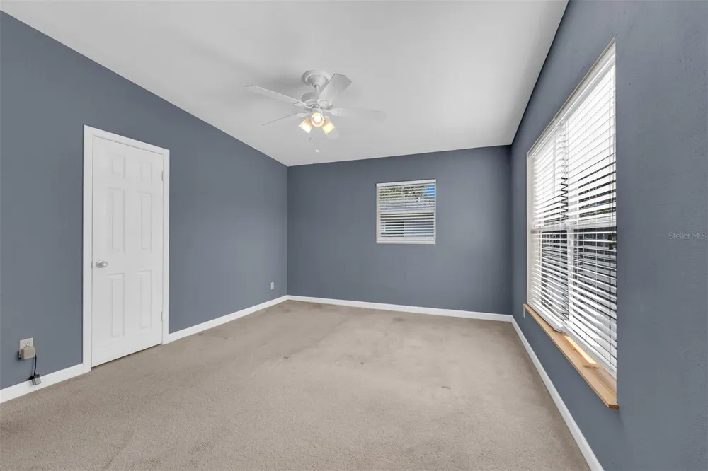 1209 S CRYSTAL LAKE DRIVE Orlando, FL 32806