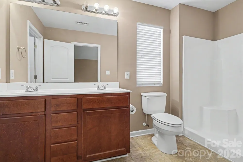 145 High Bluff Circle Mooresville, NC 28115