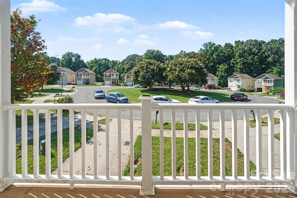 145 High Bluff Circle Mooresville, NC 28115