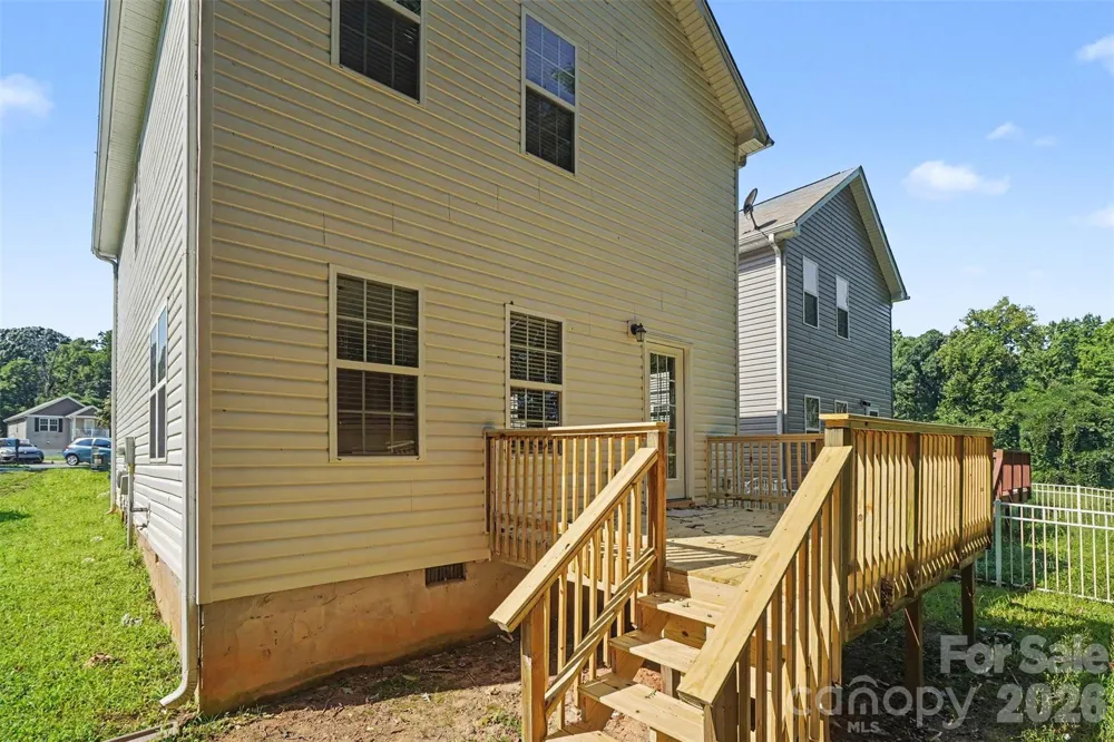 145 High Bluff Circle Mooresville, NC 28115