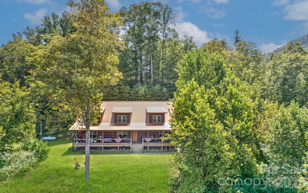 1140 Caney Fork Road Marshall, NC 28753