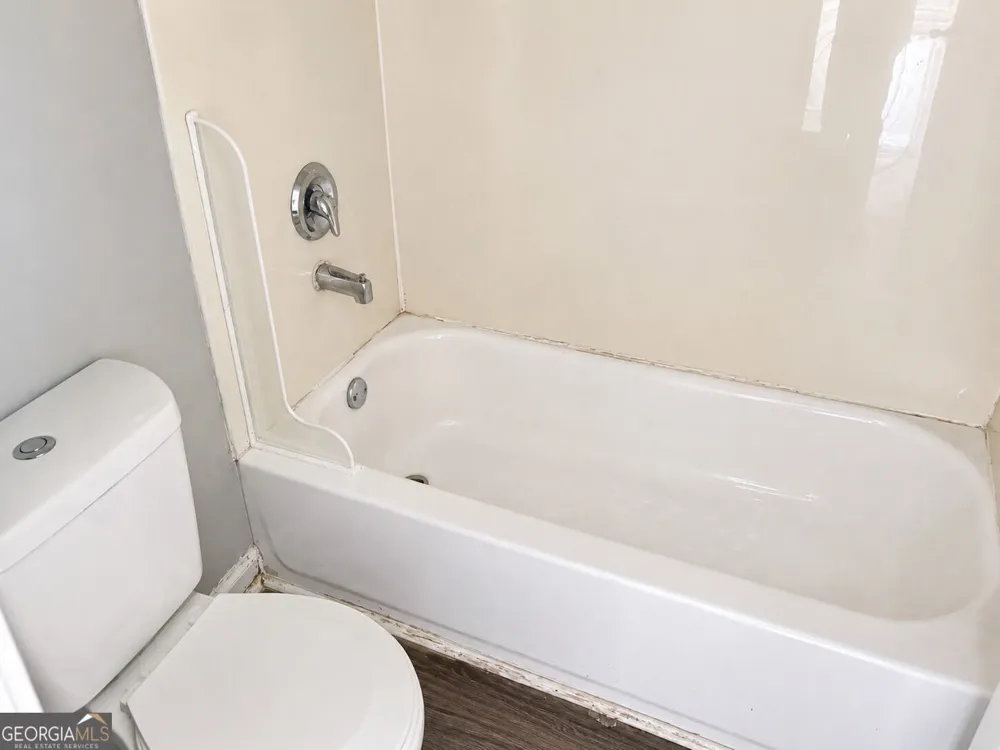 1660 Stanton Atlanta, GA 30311
