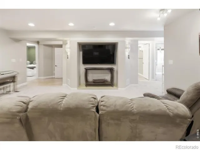 4307 Onyx Place Johnstown, CO 80534