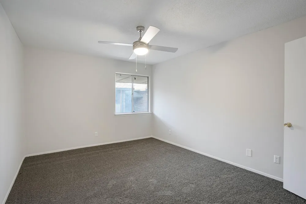 2805 Lineville Drive #105 Farmers Branch, TX 75234