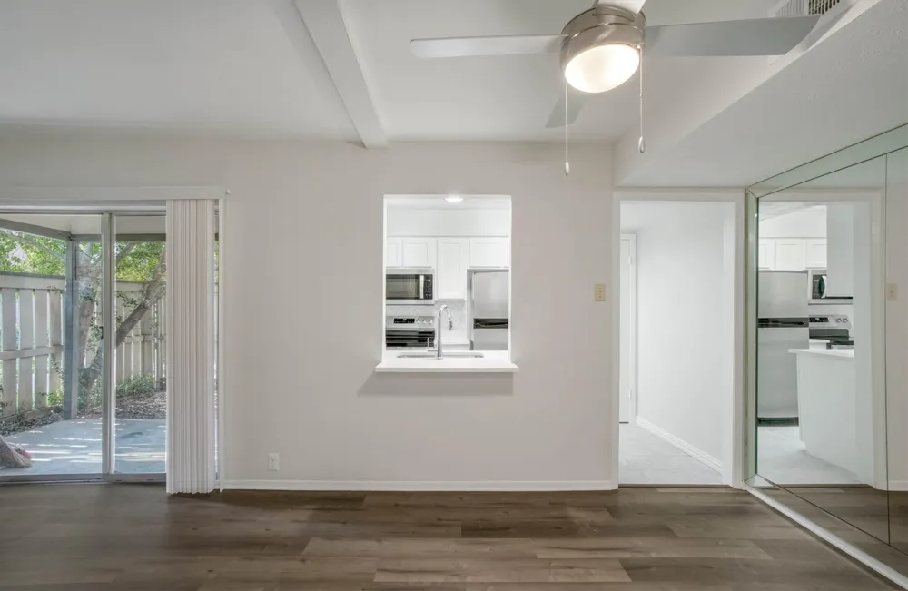 2805 Lineville Drive #105 Farmers Branch, TX 75234