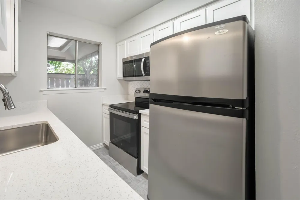 2805 Lineville Drive #105 Farmers Branch, TX 75234