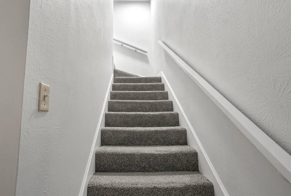 2805 Lineville Drive #105 Farmers Branch, TX 75234