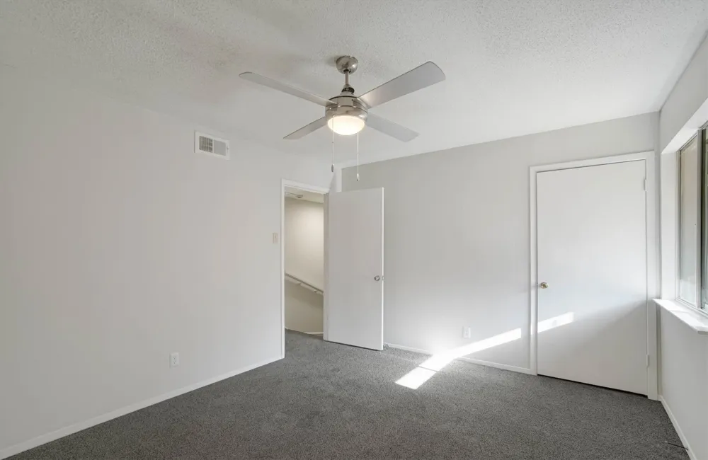 2805 Lineville Drive #105 Farmers Branch, TX 75234