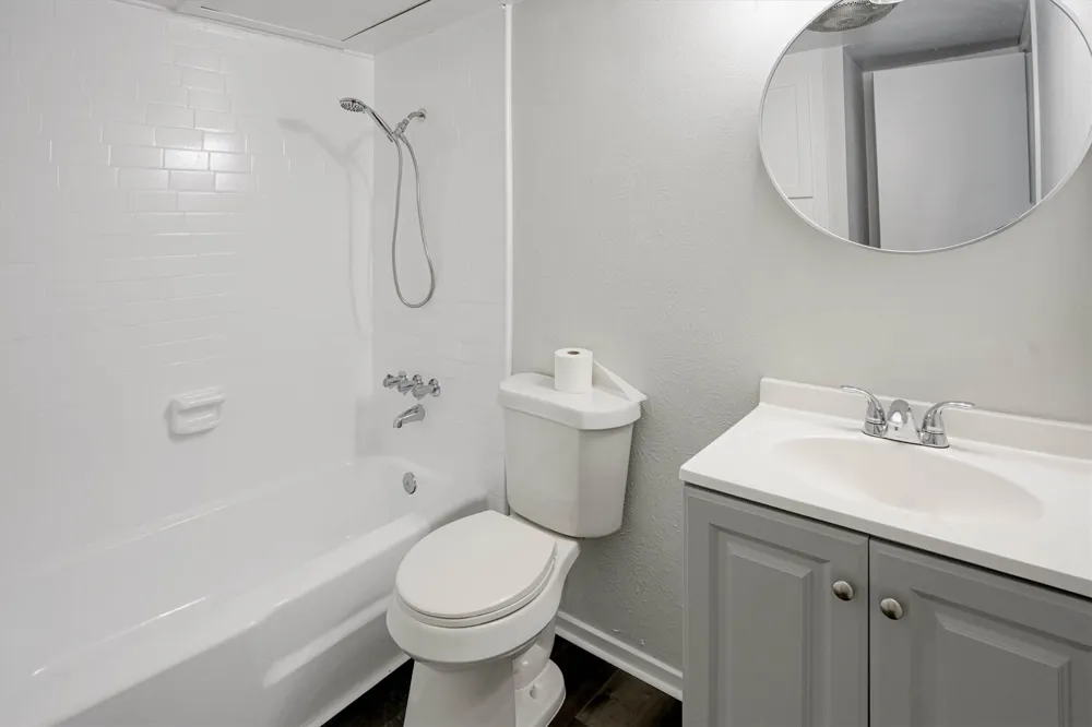 2805 Lineville Drive #105 Farmers Branch, TX 75234