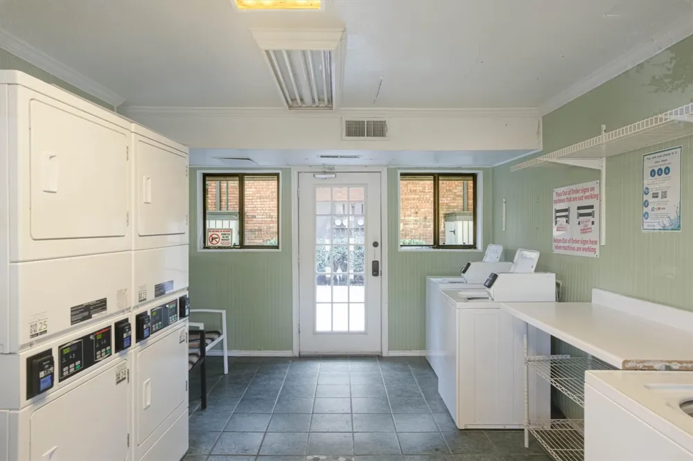 2805 Lineville Drive #105 Farmers Branch, TX 75234