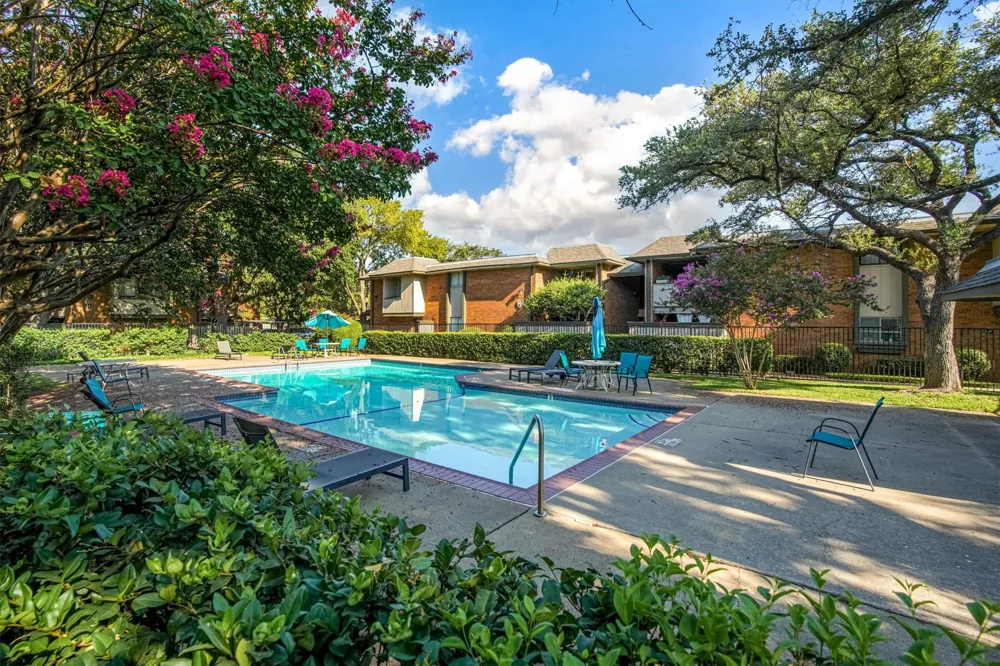 2805 Lineville Drive #105 Farmers Branch, TX 75234