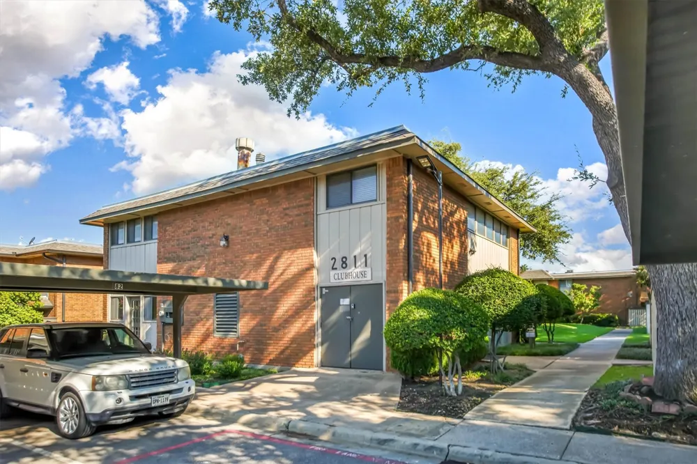 2805 Lineville Drive #105 Farmers Branch, TX 75234