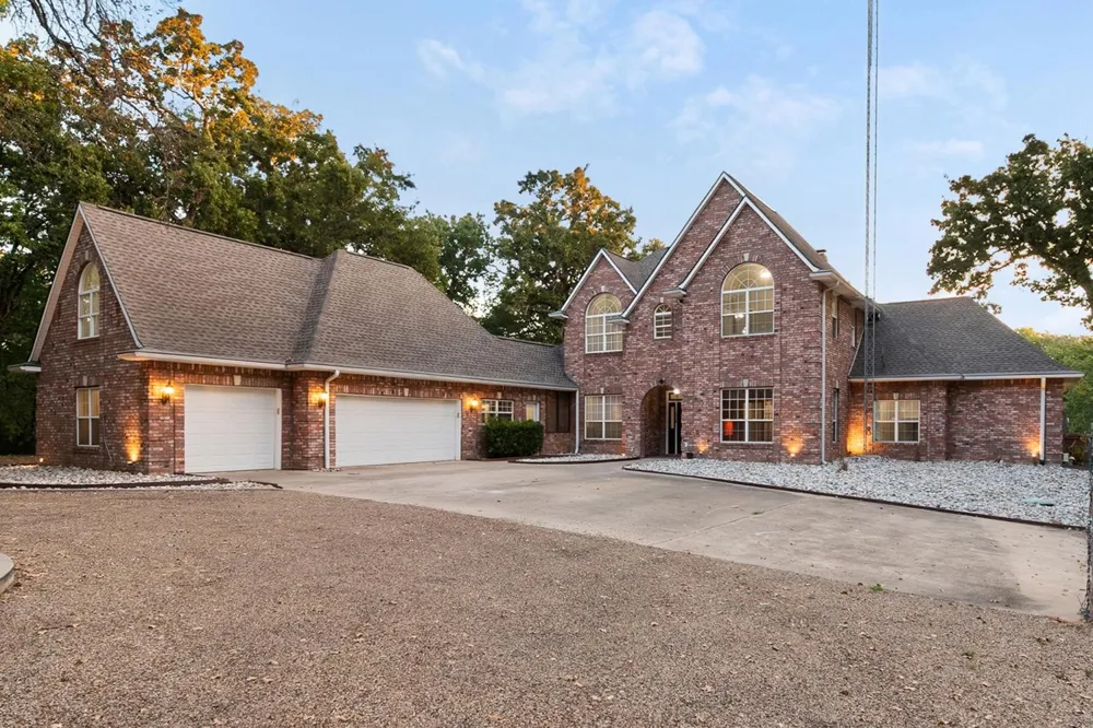 172 Caddo Trail Corsicana, TX 75109
