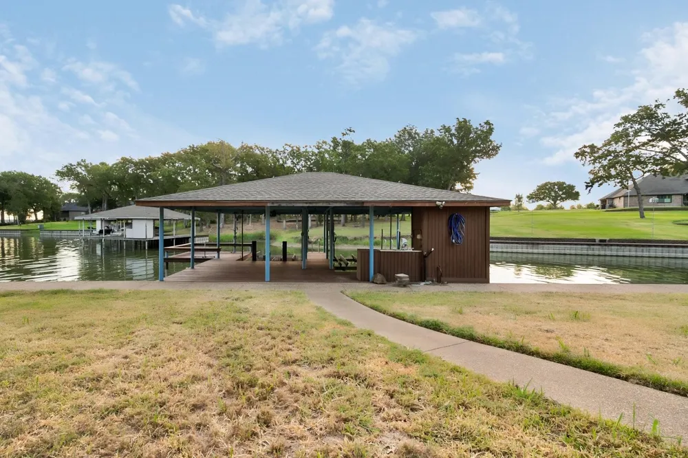 172 Caddo Trail Corsicana, TX 75109