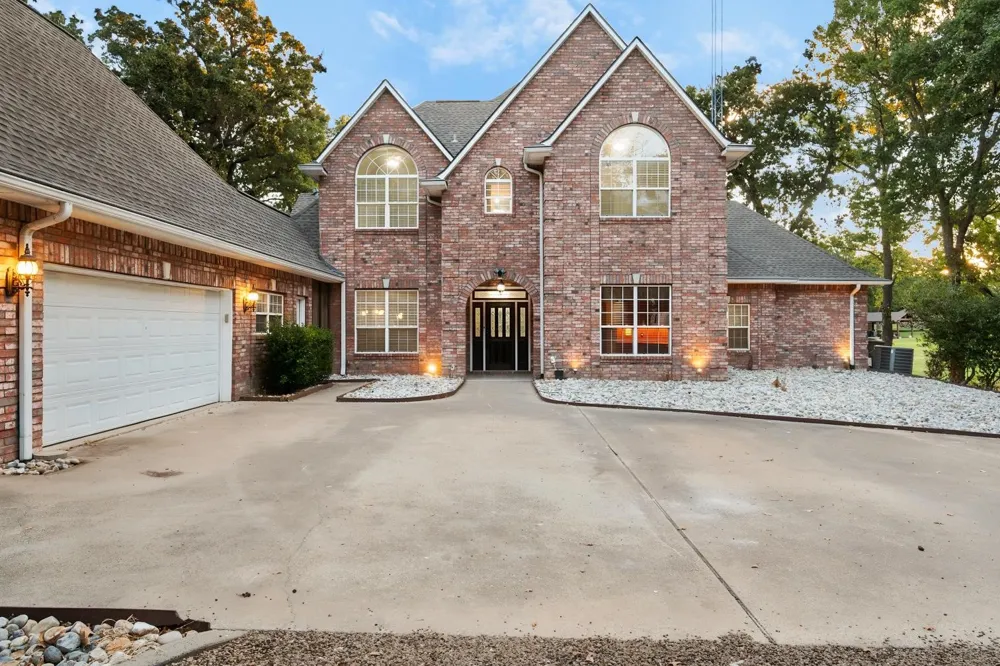 172 Caddo Trail Corsicana, TX 75109