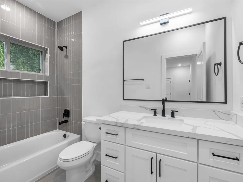 4804 Elysian Street #B Houston, TX 77009