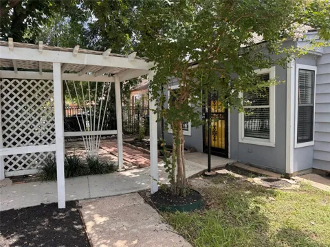 1813 Hatwell Street #1