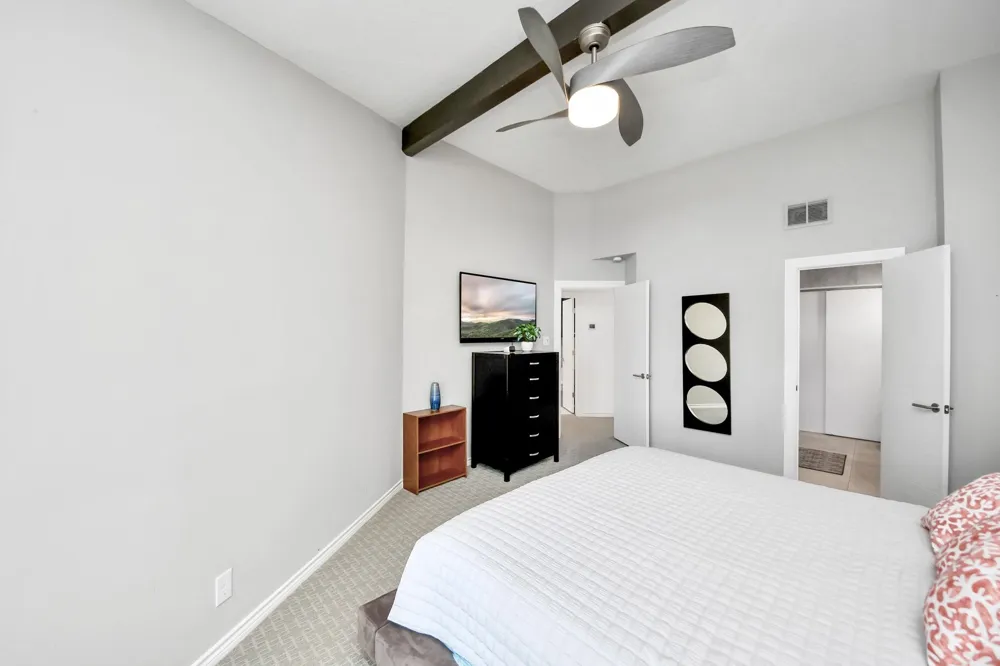 854 Lake View Drive Montgomery, TX 77356