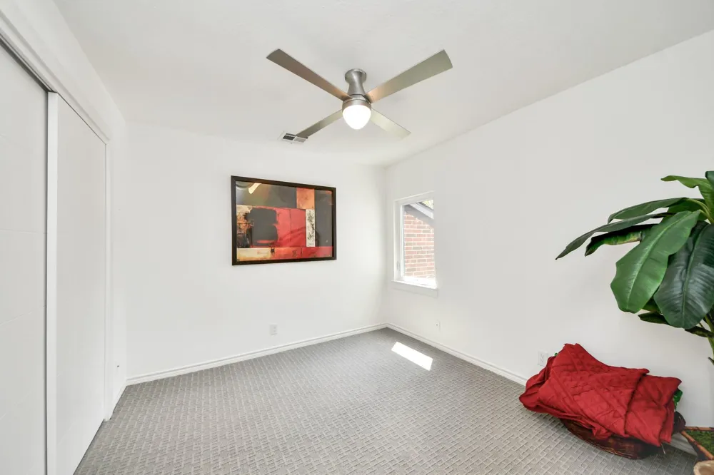 854 Lake View Drive Montgomery, TX 77356