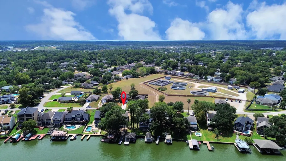 854 Lake View Drive Montgomery, TX 77356