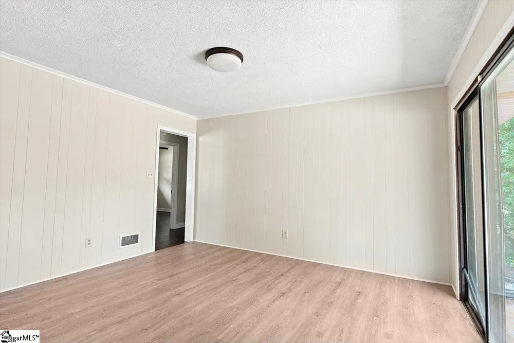 406 Jasmine Street Spartanburg, SC 29303