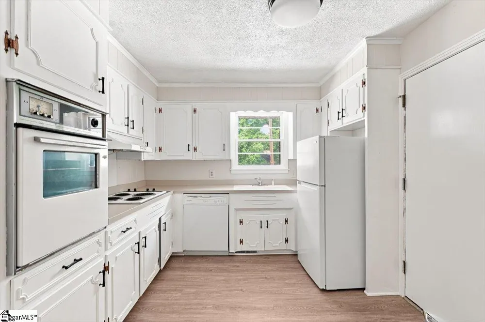 406 Jasmine Street Spartanburg, SC 29303